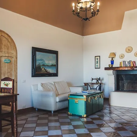 Masseria Santa Teresa *