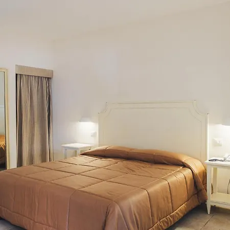 בית כפרי Masseria Santa Teresa *